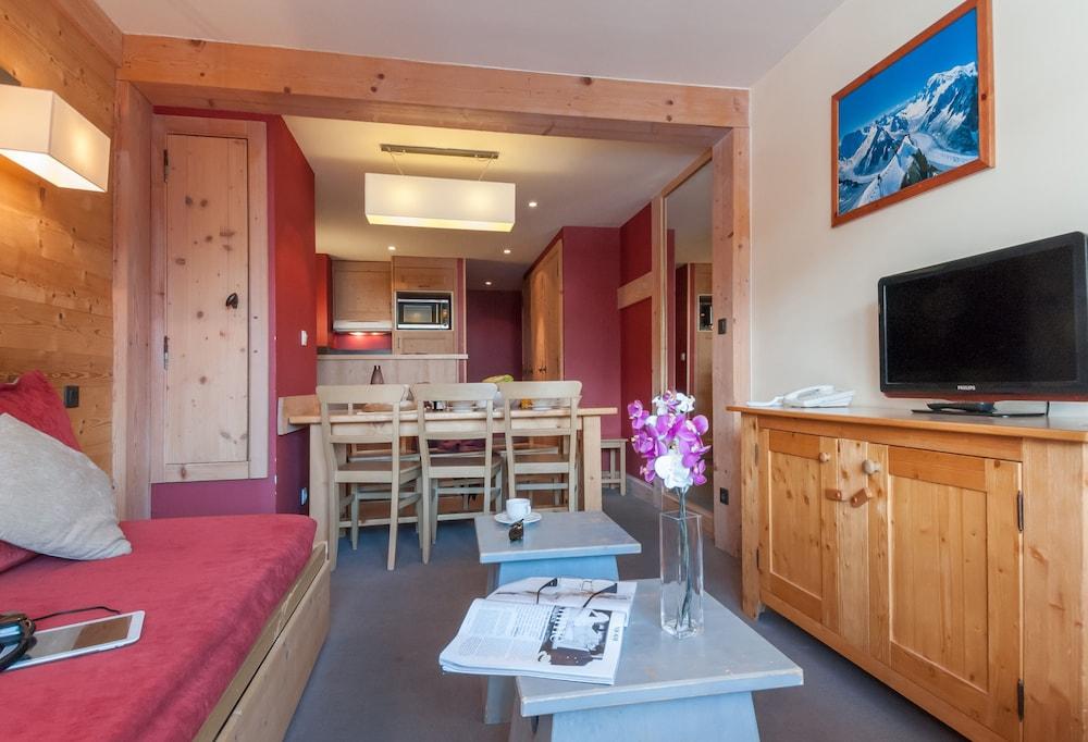 Residence Pierre & Vacances Premium Les Crets Les Allues Exterior foto